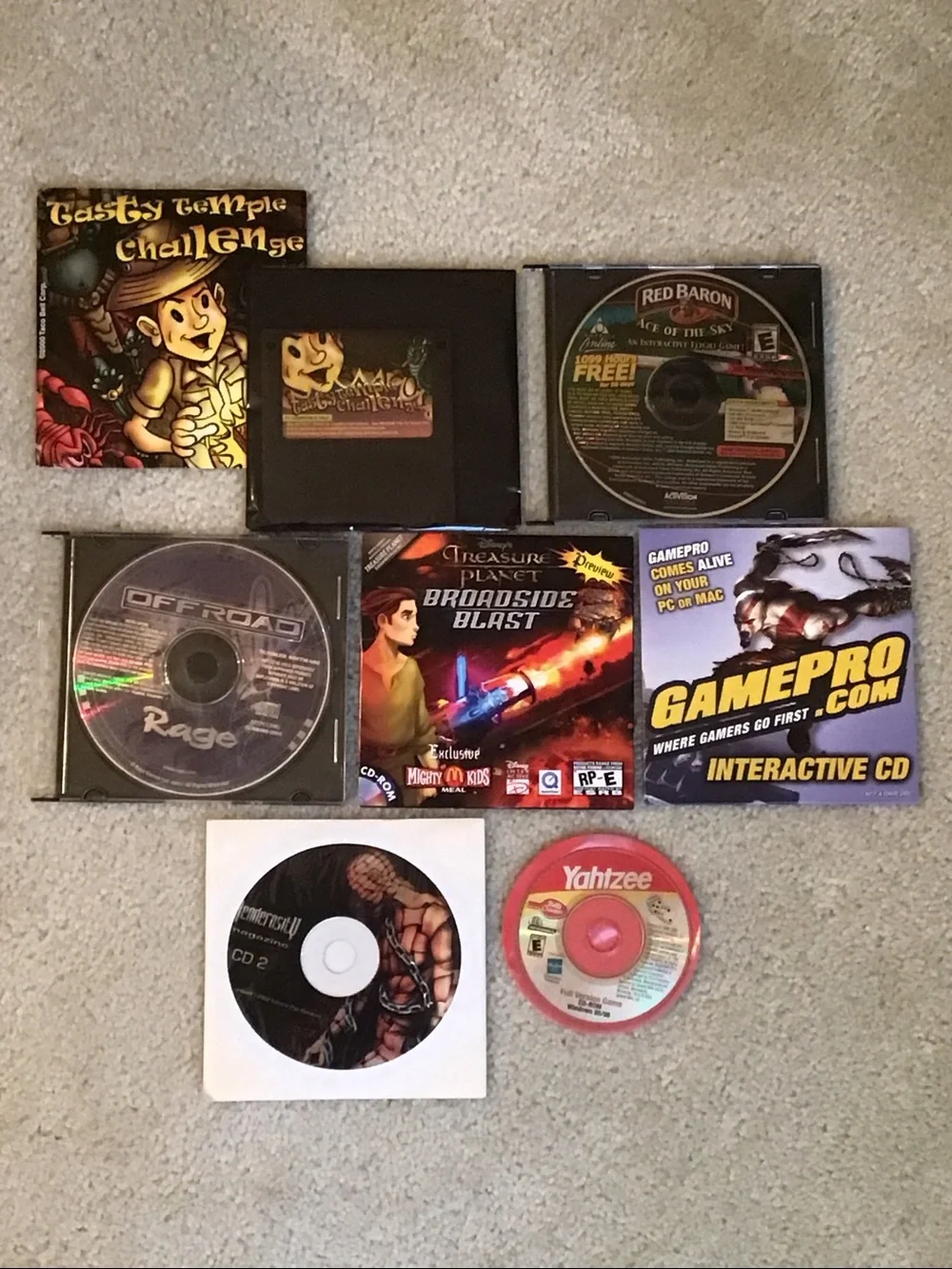 Seven PC CD-ROMs & Floppy Disc Software, Games and Guides